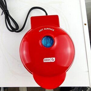 Dash Mini Maker Griddle Non Stick NWT